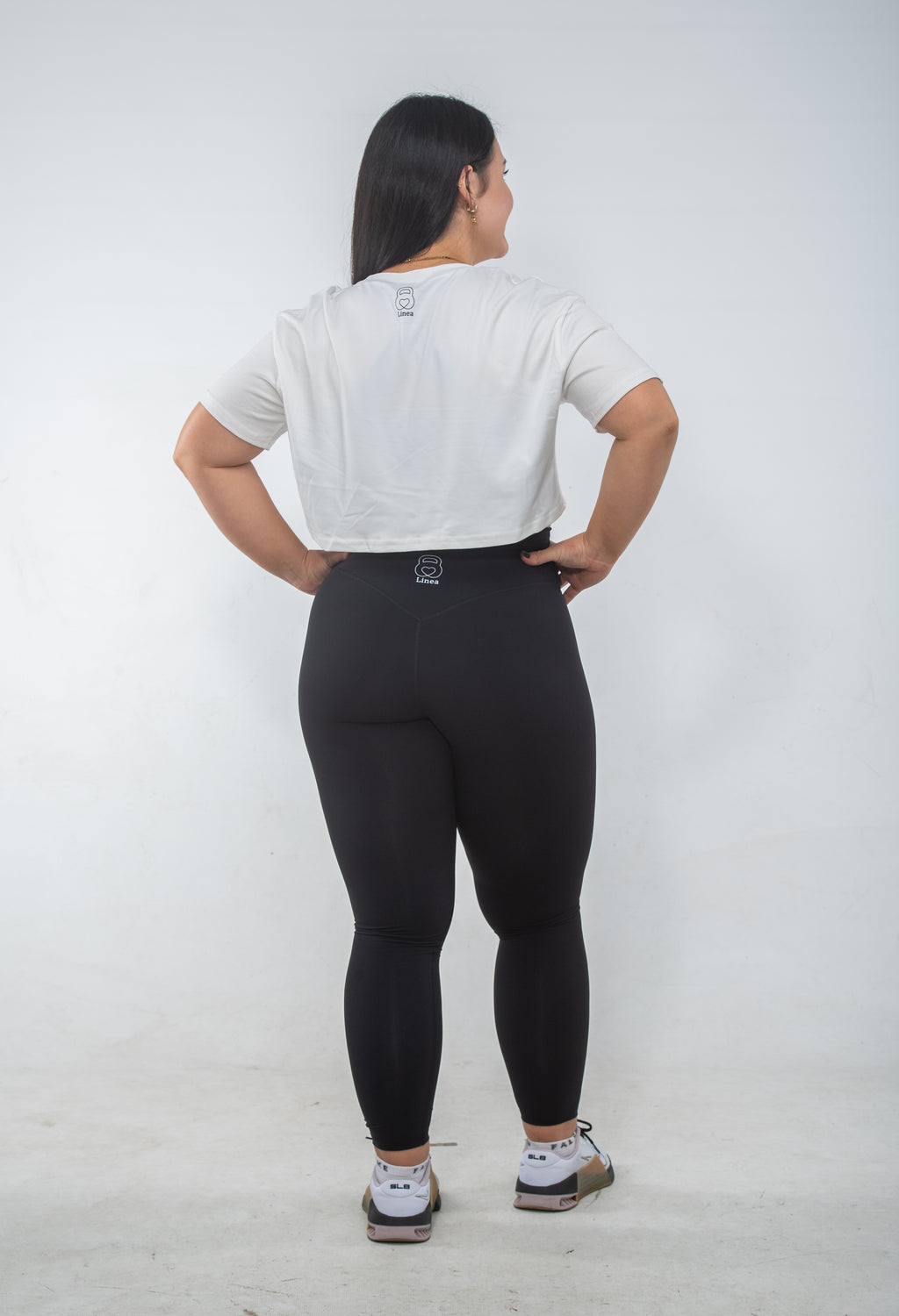 Essential Linea Legging