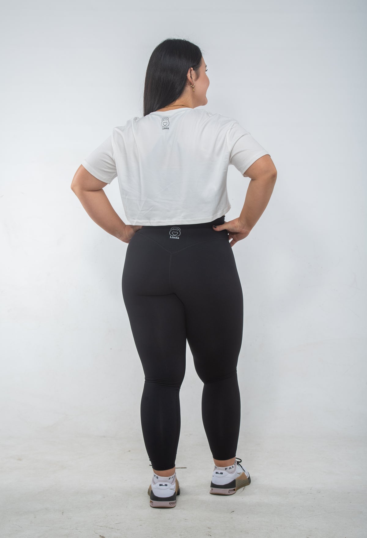 Essential Linea Legging