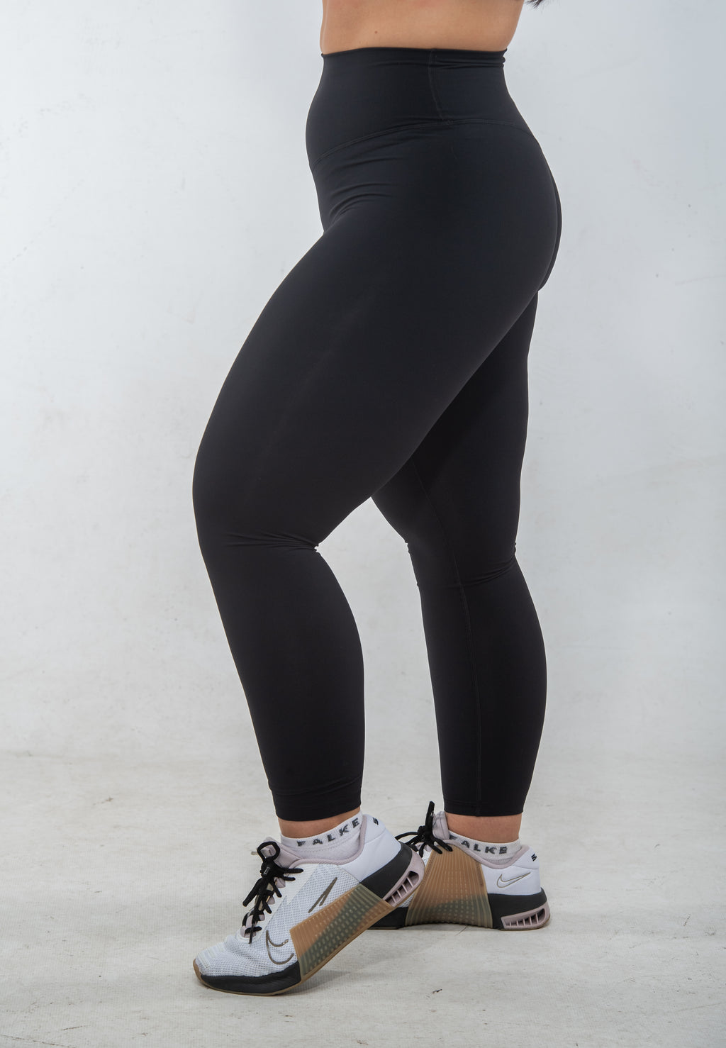 Essential Linea Legging